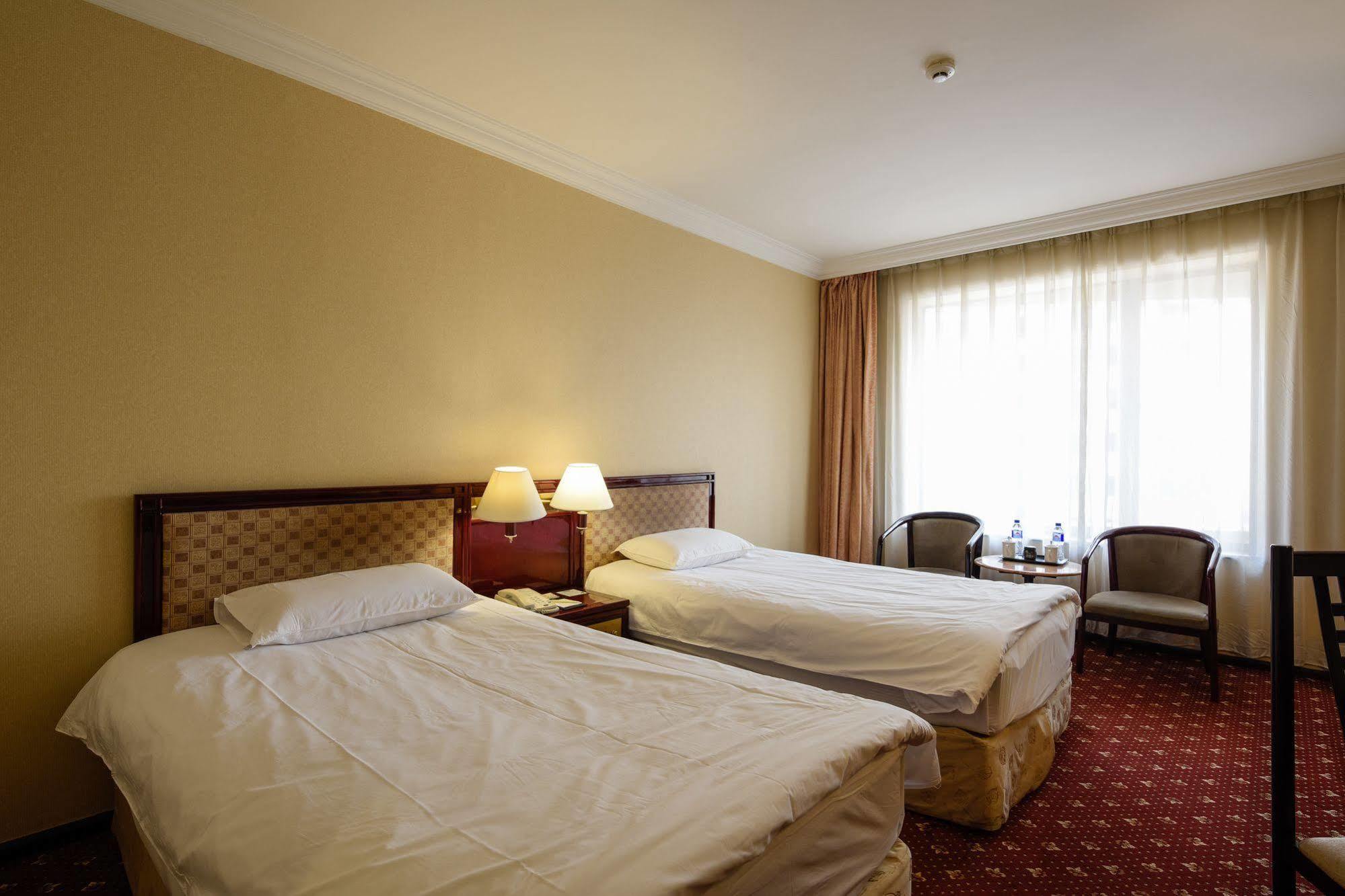 Yanshan Hotel Peking Exteriér fotografie